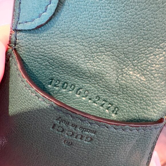 Authentic Gucci Emerald Green Soho Studded Leather Coin Purse - Picture 7 of 15